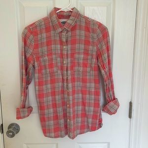 Old Navy Coral and Tan Plaid Button-Up 🌸 Size XS